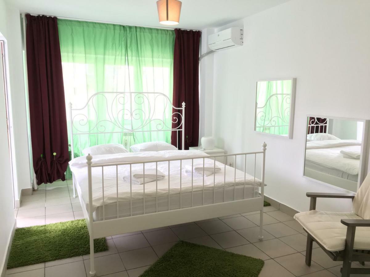 Green Apartment 6 Bukarest Exterior foto